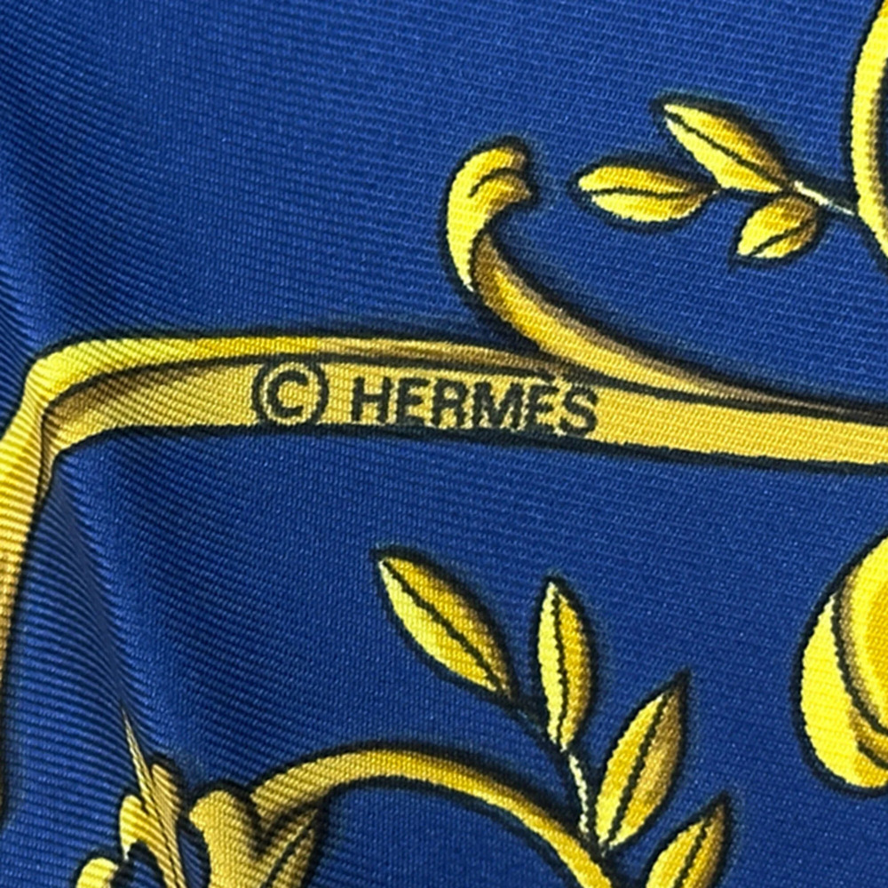 HERMES Blue Silk Scarf - Picture 4 of 7